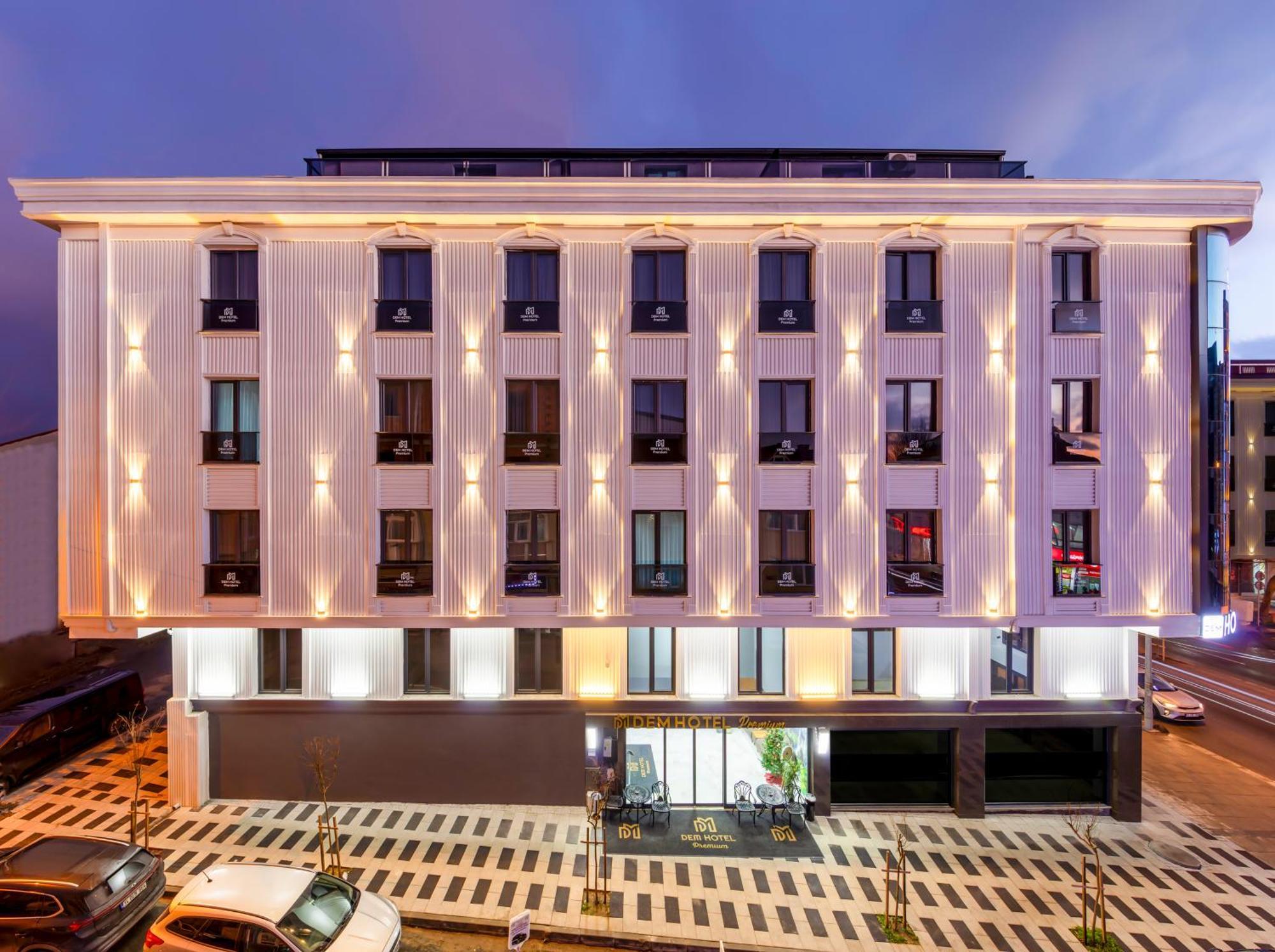 Dem Premium Hotel - Round Trip Airport Service - Istanbul International Airport Arnavutkoy Exteriör bild