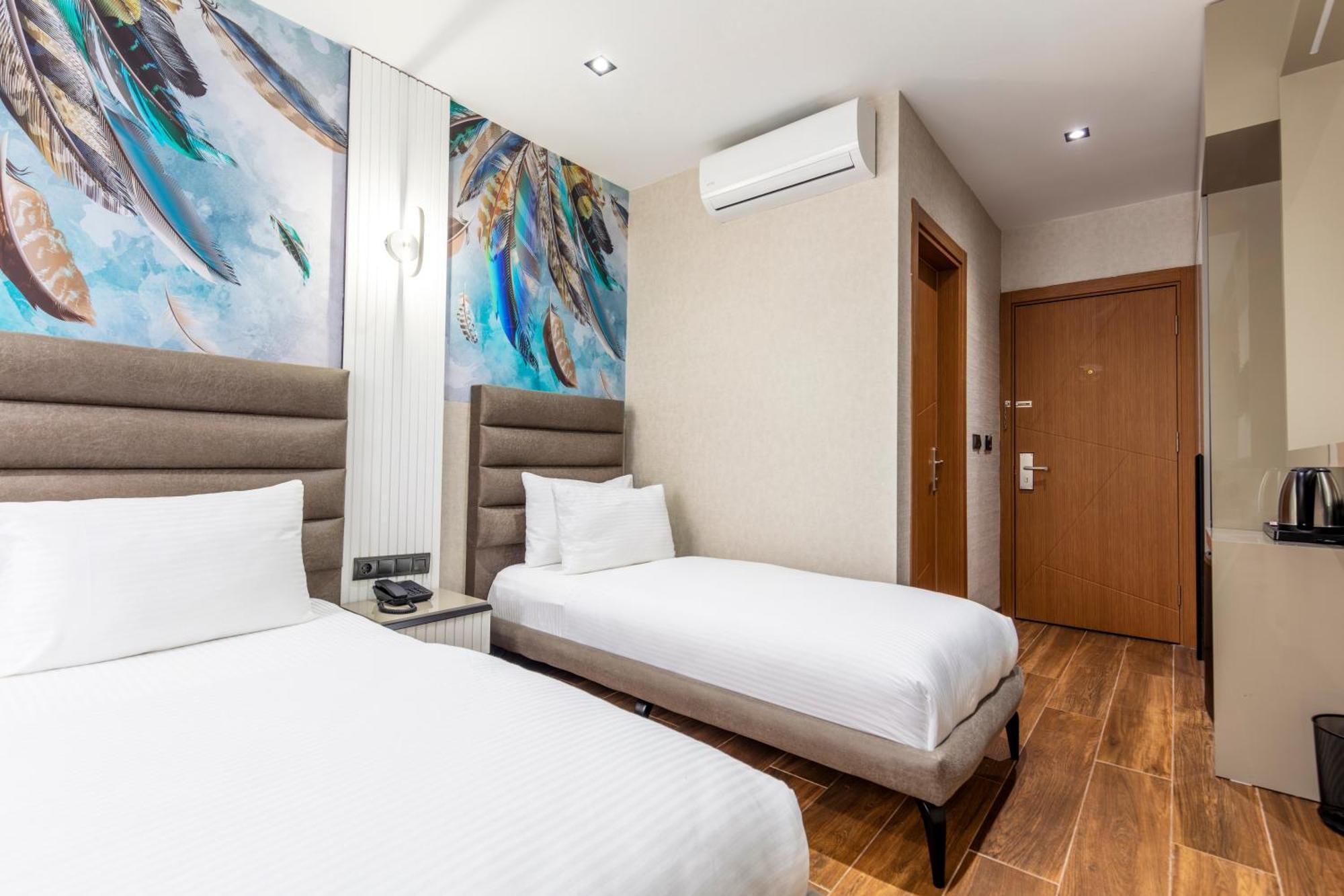 Dem Premium Hotel - Round Trip Airport Service - Istanbul International Airport Arnavutkoy Exteriör bild