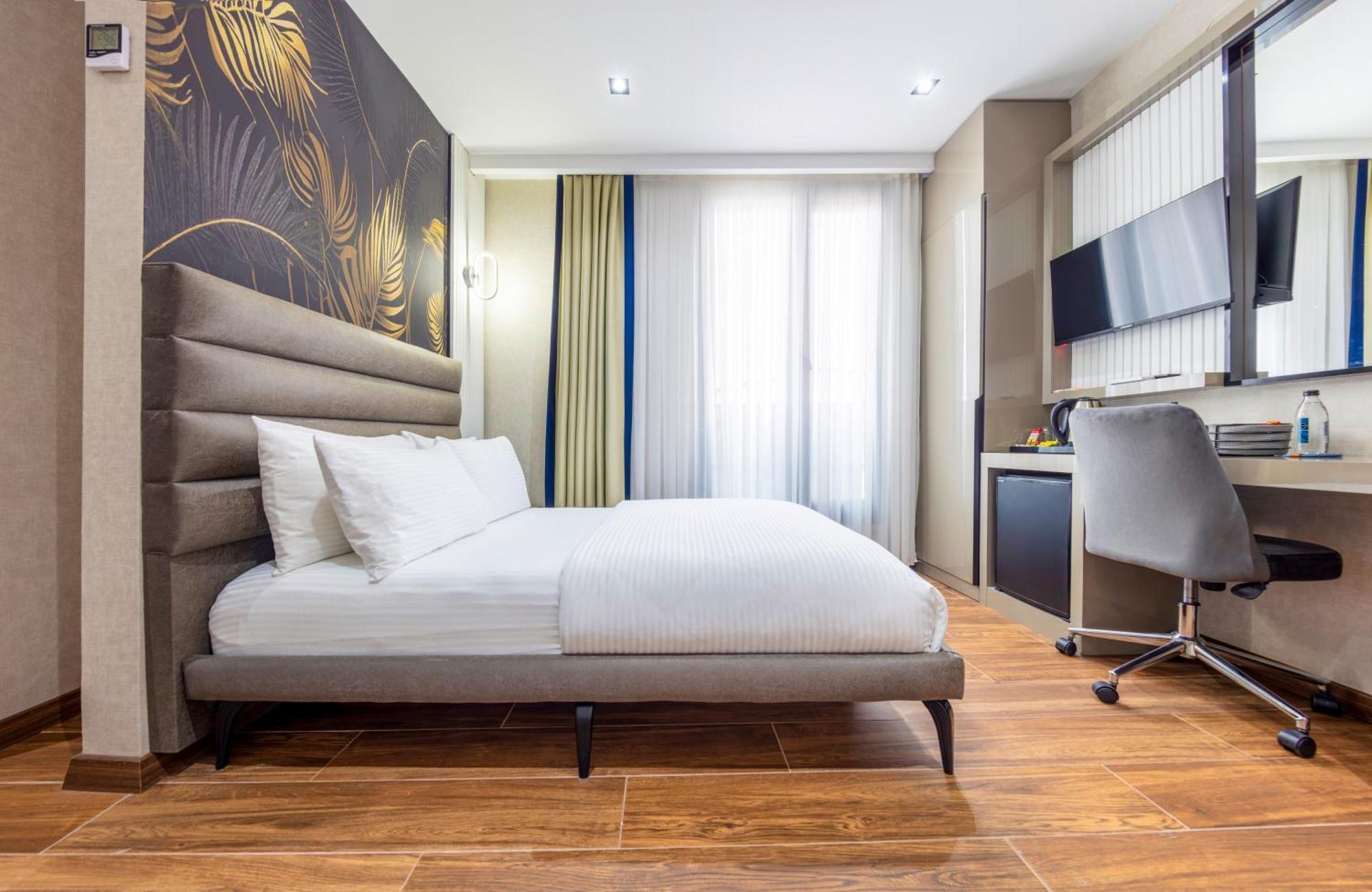 Dem Premium Hotel - Round Trip Airport Service - Istanbul International Airport Arnavutkoy Exteriör bild