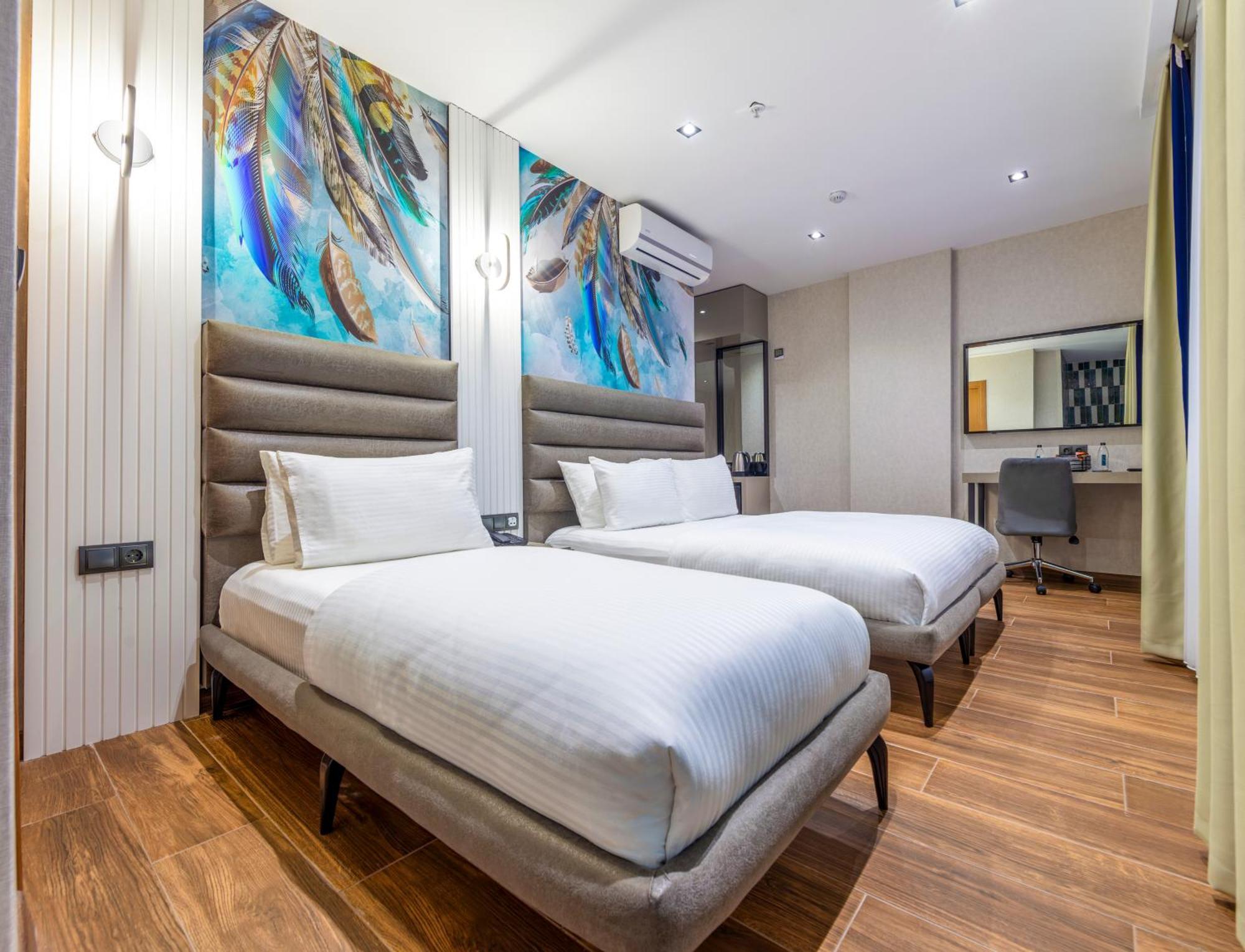 Dem Premium Hotel - Round Trip Airport Service - Istanbul International Airport Arnavutkoy Exteriör bild