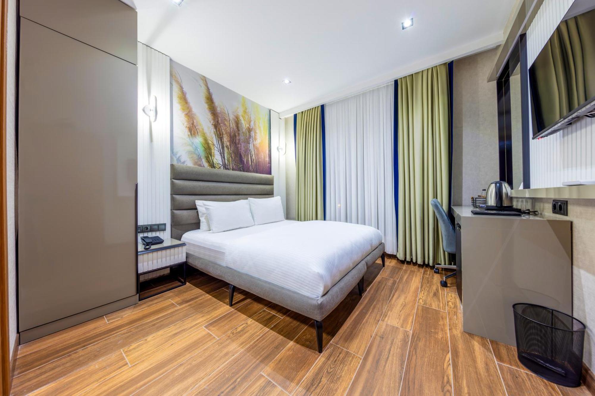 Dem Premium Hotel - Round Trip Airport Service - Istanbul International Airport Arnavutkoy Exteriör bild