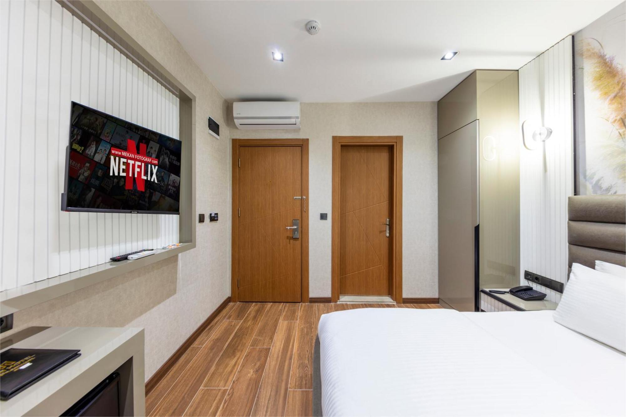 Dem Premium Hotel - Round Trip Airport Service - Istanbul International Airport Arnavutkoy Exteriör bild